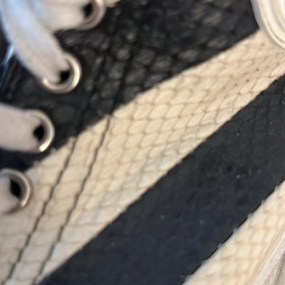 Saint Laurent. Python Converse. Size 40 M - Picture 7 of 11